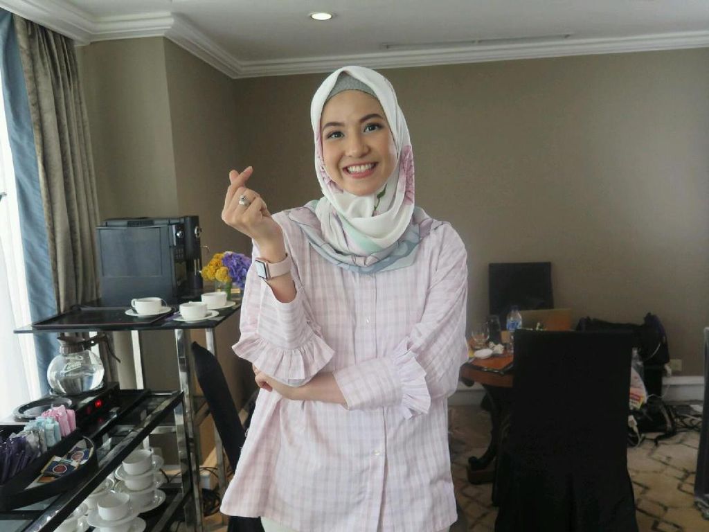 Natasha Rizki Ungkap Kiat Sukses Bagi Waktu Karier dan Keluarga Natasha Rizki Ungkap Kiat Sukses Bagi Waktu Karier dan Keluarga