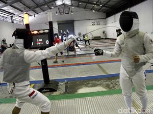 Video: Laju Atlet Anggar Dennis Terhenti di 16 Besar