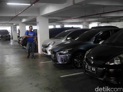 Viral Pengendara Xpander Ngamuk ke Petugas Parkir karena Karcis Hilang