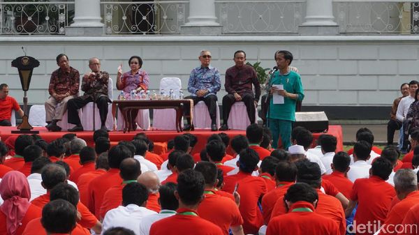 Foto: Jokowi Wanti-wanti Konser Musisi Luar Negeri, Kenapa?