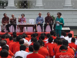 Jokowi Persilakan Tonton Konser Musisi Luar Negeri, Tapi...