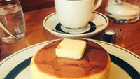 Lembut Gurih Fluffy Pancake dari Osaka Ini Bikin Ketagihan