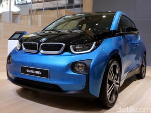 Ini Alasan BMW Tetap Pakai Mesin Bakar di BMW i3 Ini Alasan BMW Tetap Pakai Mesin Bakar di BMW i3
