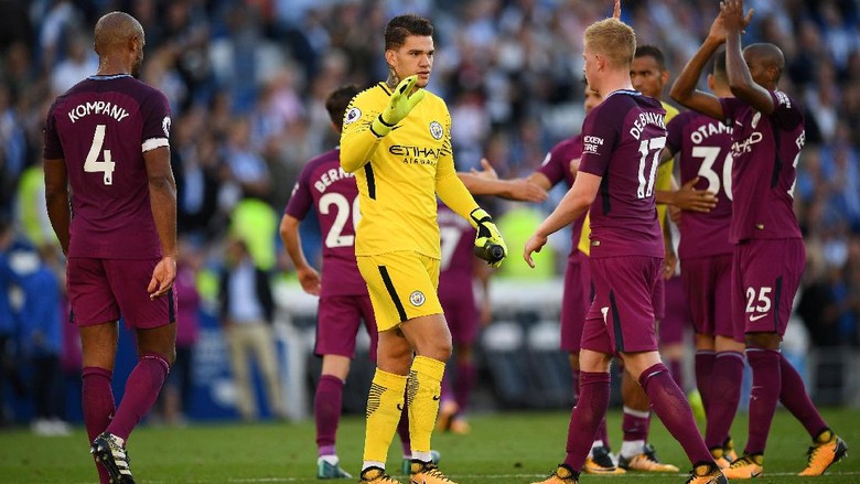 Sebelum Kalahkan Brighton, City Sempat Bahas Terpelesetnya Liverpool dan Chelsea Sebelum Kalahkan Brighton, City Sempat Bahas Terpelesetnya Liverpool dan Chelsea