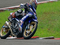 Wahyu Aji Buktikan Perfoma MX King 150, Superpole dan Podium Runner-up