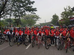 Klub Apache: Gowes Pagi Menyambung Silaturahmi