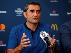 Valverde Tak Pusingkan Rumor Coutinho, Paulinho, dan Dembele