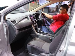 Persaingan Xpander dan Wuling, Mobil Listrik Bandung