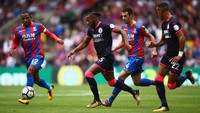 Meski bermain tandang, mereka bisa mengimbangi Palace. Penguasaan bola mereka 43 persen dalam data yang dilansir situs resmi Premier League. (Foto: Dan Mullan/Getty Images)