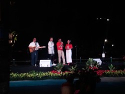 Saat Djarot Bernyanyi, Air Mancur Menari Monas Sempat Terhenti