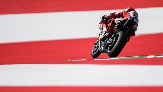 Jorge Lorenzo masih berusaha tembus papan atas klasemen MotoGP 2017.