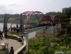 Bendungan Jatibarang Semarang Akan Dipasangi Ratusan Panel Surya