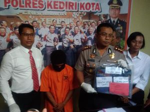 Terpengaruh Video Porno, Seorang Penjual Sate Cabuli Bocah