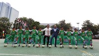 Program ini merupakan kolaborasi antara Nestle MILO dengan FC Barcelona dalam rangka mendorong gaya hidup sehat dan mengkampanyekan pentingnya aktivitas fisik kepada generasi muda.