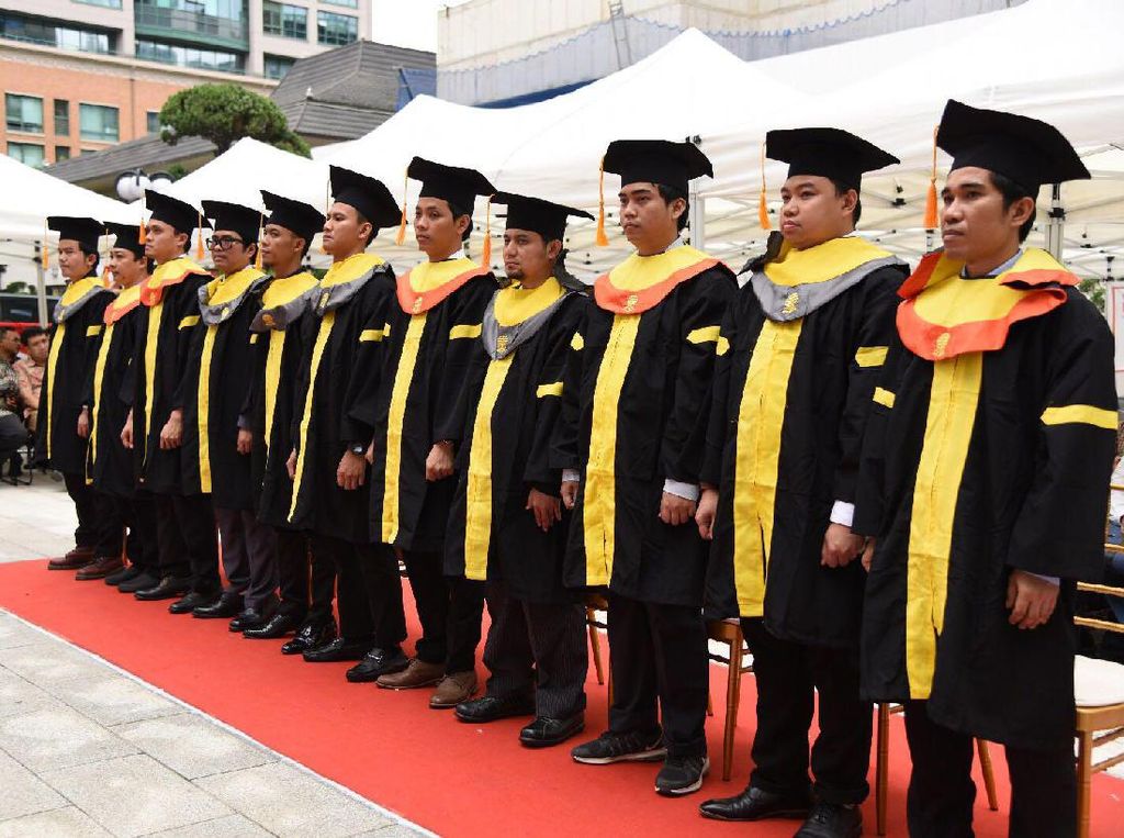 Nilai UTBK 2021 Sudah Keluar? Pilih Jalur Pendidikan Akademik (S1, S2, S3) atau Vokasi? Nilai UTBK 2021 Sudah Keluar? Pilih Jalur Pendidikan Akademik (S1, S2, S3) atau Vokasi?