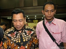 Baca Pleidoi, Orang Dekat Patrialis Akui Terima Suap