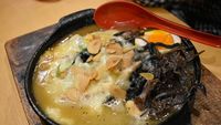 Pizza, Nasi Goreng hingga Ramen Serba Hitam Ini Bisa Jadi Ide Menu Makan Siang