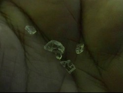 Di Probolinggo Beredar Garam Diduga Bercampur Kaca