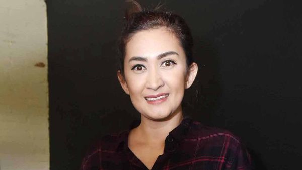 Nafa Urbach, Senyummu Itu Lho!