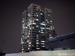 Menelusuri Gedung Nusantara I DPR yang Disebut Miring 7 Derajat