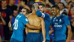 Foto: Cristiano Ronaldo Pamer Tubuh Kekar di Camp Nou