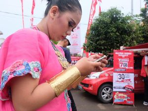 Saham Penjual Pulsa Telkomsel Dibekukan Gara-gara Melejit 164% Saham Penjual Pulsa Telkomsel Dibekukan Gara-gara Melejit 164%