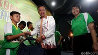 Kesepuluh siswa SD tersebut merupakan para pemain terbaik dengan rincian 5 dari MILO Football Championship 2017 dan 5 dari Kompetisi Video Sepakbola MILO Road to Barcelona yang disaring secara ketat oleh Tim Pelatih Zainal Abidin dan Kurniawan Dwi Yulianto.