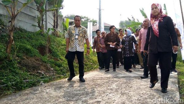 Sri Mulyani Blusukan di Puncak