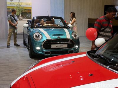 Tanpa Usher Nan Cantik, Mini Cooper Tetap Jadi Primadona GIIAS