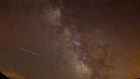 Foto Cantiknya Hujan Meteor Perseid, yang ke-7 Bikin Takjub