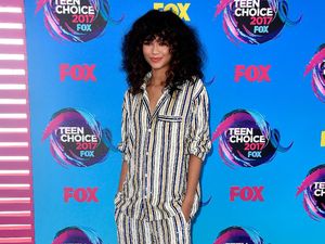 Foto: Zendaya Berbalut Piama di Karpet Merah, Yay or Nay? Foto: Zendaya Berbalut Piama di Karpet Merah, Yay or Nay?