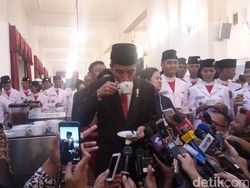 Jokowi Ingin RI Tak Hanya Ekspor Kopi Mentah, tapi Juga Barista
