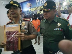 Polisi Gagalkan Peredaran Ribuan Pil Happy Five di Bandung