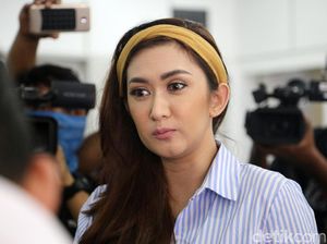 Nafa Urbach Siap Dampingi Ibu-ibu yang Anaknya Jadi Korban Pedofil