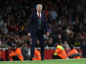 Wenger Tak Sepakat Pendapat Jose Mourinho dan Guardiola soal Piala Liga Wenger Tak Sepakat Pendapat Jose Mourinho dan Guardiola soal Piala Liga