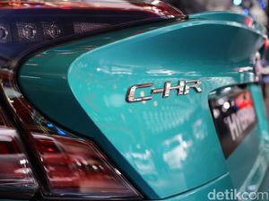 Ini Alasan Toyota Belum Juga Jual C-HR Ini Alasan Toyota Belum Juga Jual C-HR
