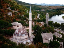 Kisah Perjuangan Toleransi Islam, Kristen dan Yahudi di Bosnia