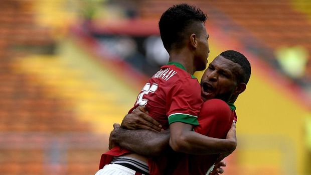 Marinus Wanewar harus absen di semifinal karena mendapatkan akumulasi kartu kuning. (