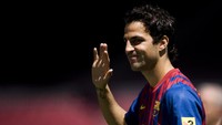 Barca mengeluarkan dana sebesar 34 juta euro untuk membawa pulang Cesc Fabregas dari Arsenal pada 2011. Foto: David Ramos/Getty Images