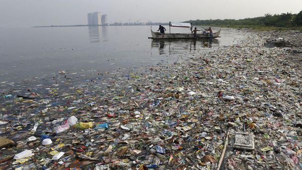 Jangan Sampai Ulah Buang Sampah ke Laut Bikin Indonesia Seperti Ini
