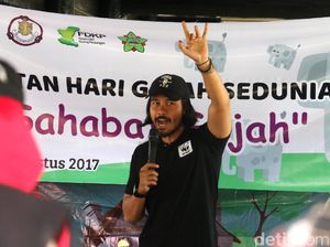 Chicco Jerikho Cerita soal Gajah di Depan Anak-anak  Aceh