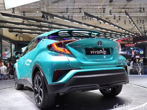 Hari Bumi, Dua Mobil Ramah Lingkungan Meluncur di RI