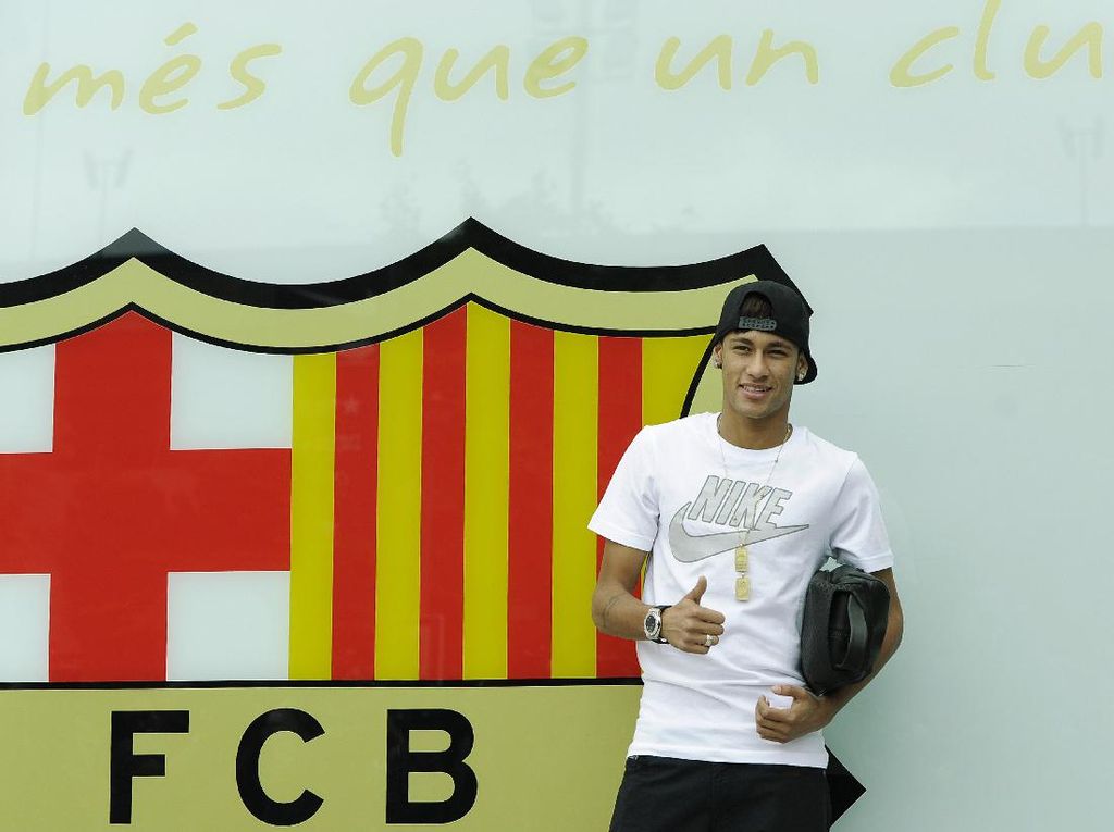 Neymar Akan Jalani Sidang Tuduhan Penipuan Transfer Akhir Tahun Ini