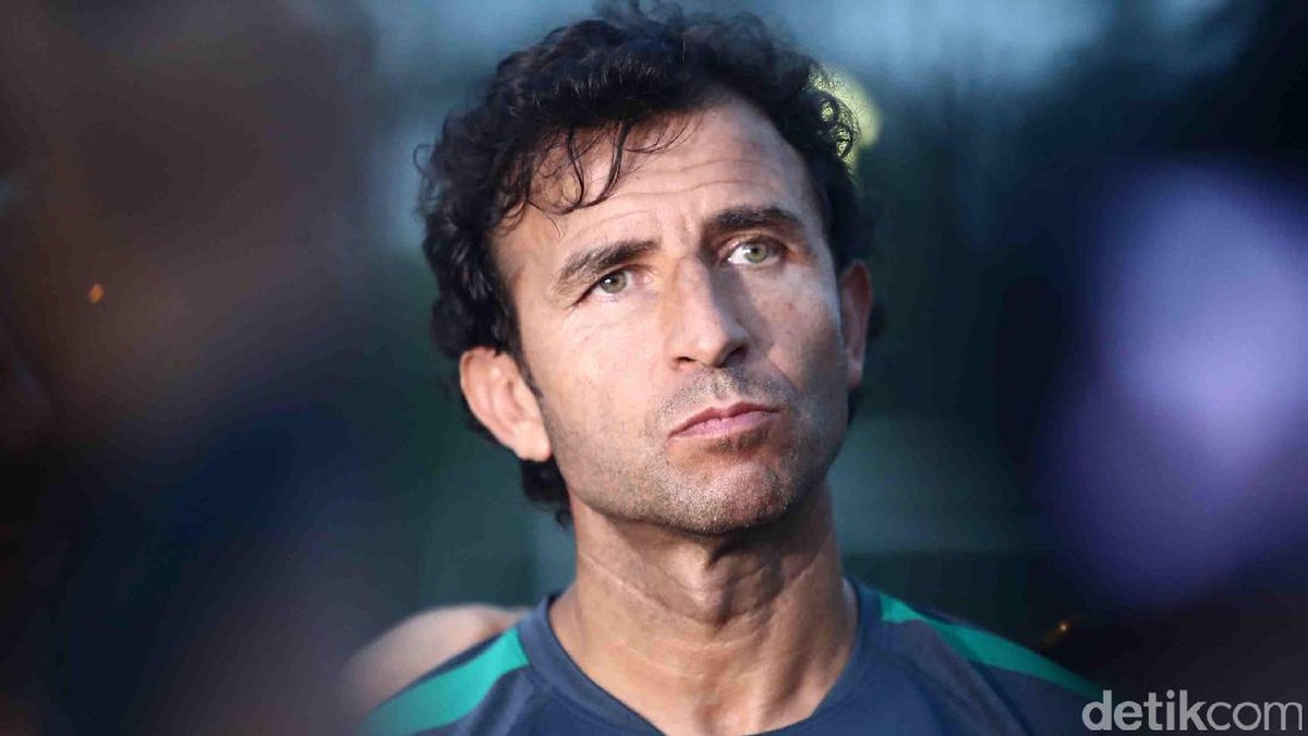 Pelatih timnas Indonesia, Luis Milla (Foto: Grandyos Zafna/detikSport)