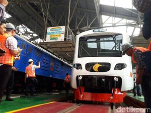 Promo Sebulan, ke Bandara Soekarno-Hatta Cuma Rp 30.000 Naik Kereta Promo Sebulan, ke Bandara Soekarno-Hatta Cuma Rp 30.000 Naik Kereta