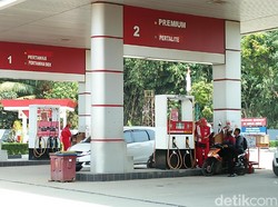 DPR: Harga Pertalite Naik, Premium Jangan Sampai Langka