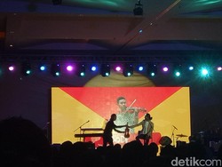 Penonton Indonesia Happy Terbahak-bahak saat Dodit Mulyanto Tampil