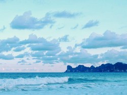 Ada Pantai Seindah Ini di Malang