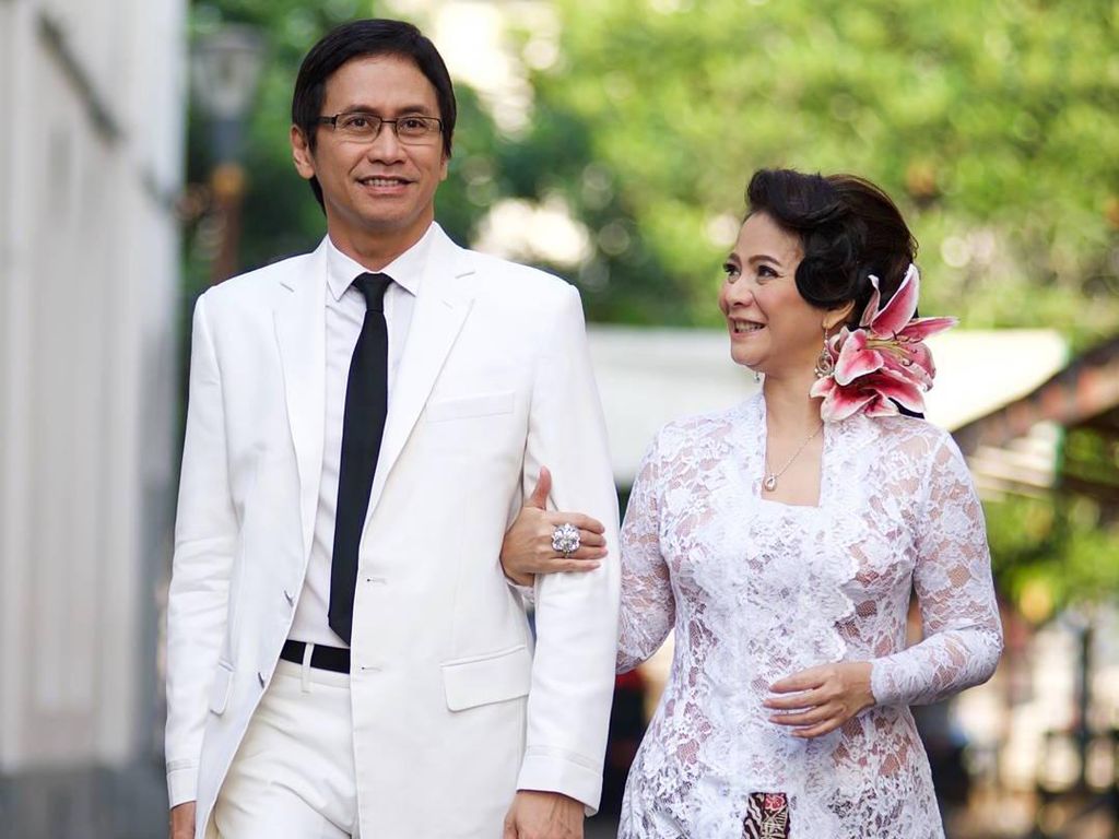 Addie MS Kenal Perempuan yang Disebut sebagai Calon Istri Ahok Addie MS Kenal Perempuan yang Disebut sebagai Calon Istri Ahok