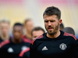 Matic-Fellaini Sedang Oke, Carrick-Herrera Harap Bersabar